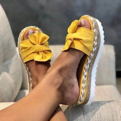 Chaussons Fleuris à Nœud – Bout Ouvert