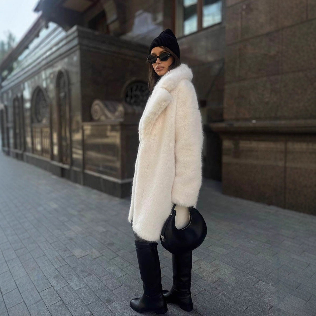Manteau en Fausse Fourrure – Élégance & Confort