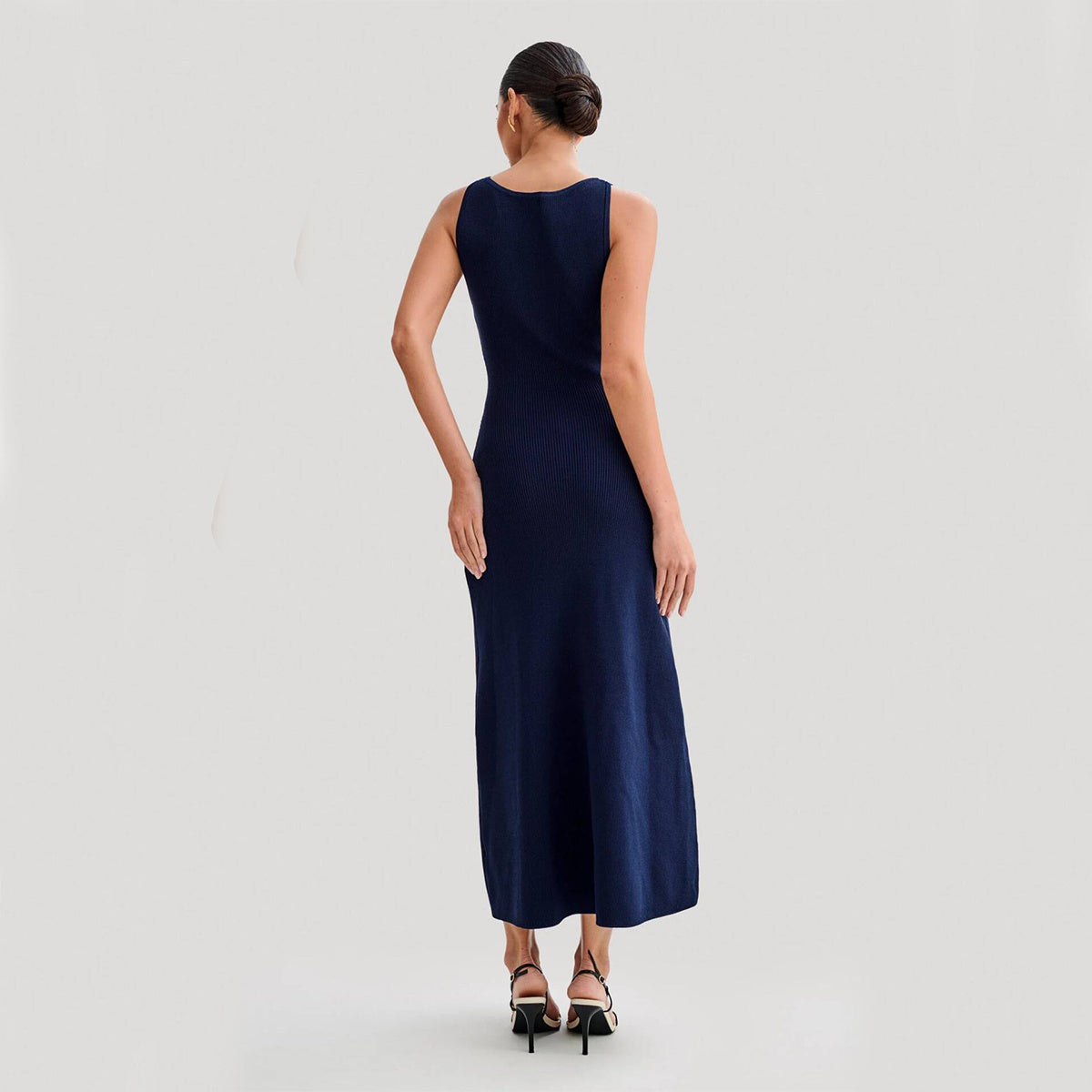 Robe Femme Élégante – Design Unique et Confortable