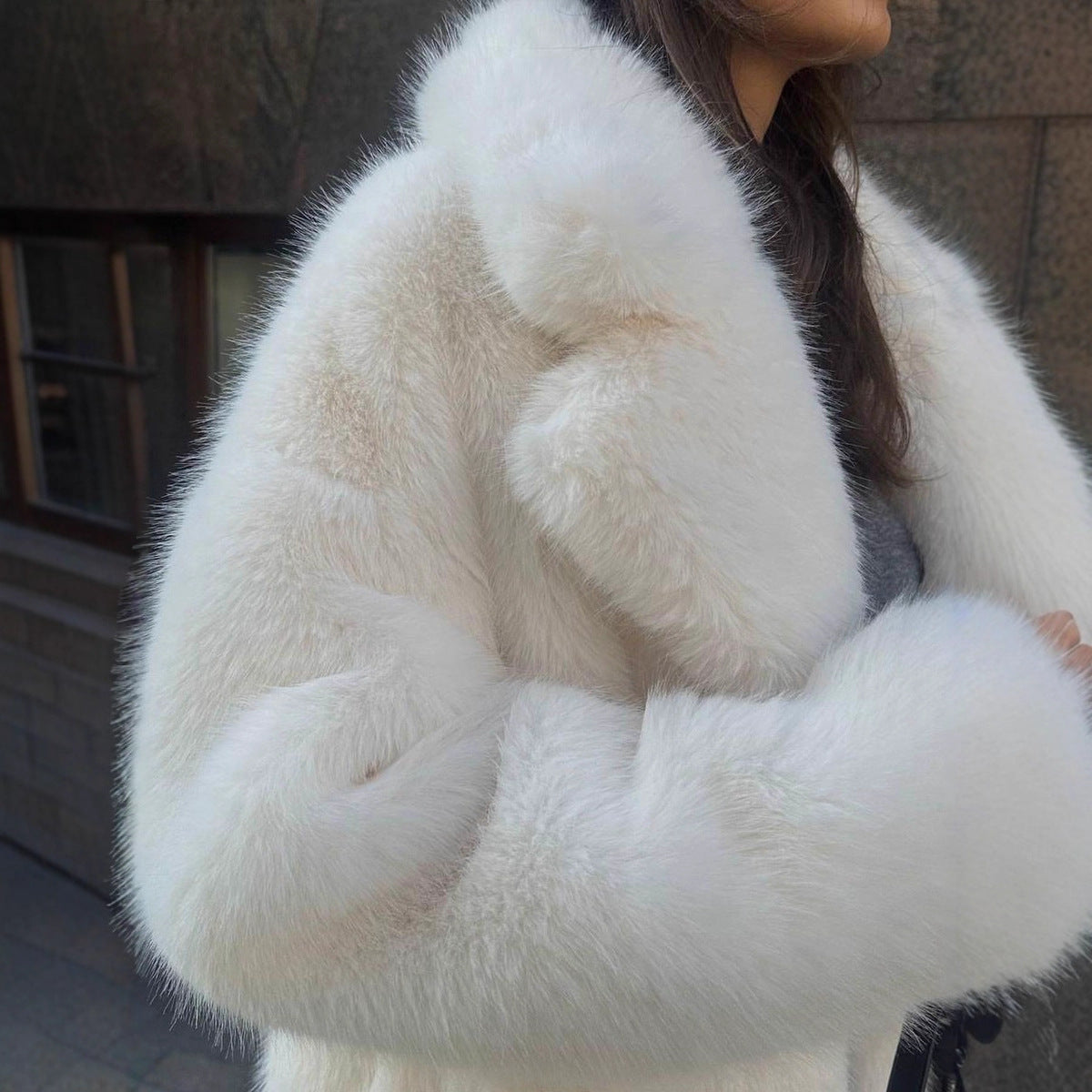 Manteau en Fausse Fourrure – Élégance & Confort