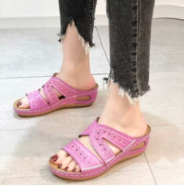 Sandales et Chaussons Brodés