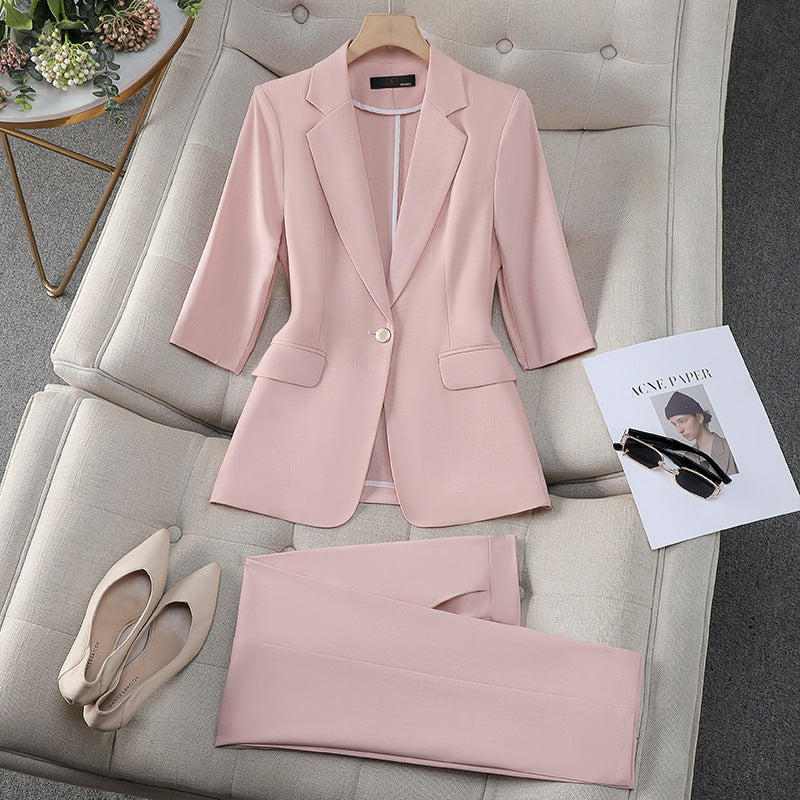 Ensemble Blazer & Pantalon – Chic et Polyvalent