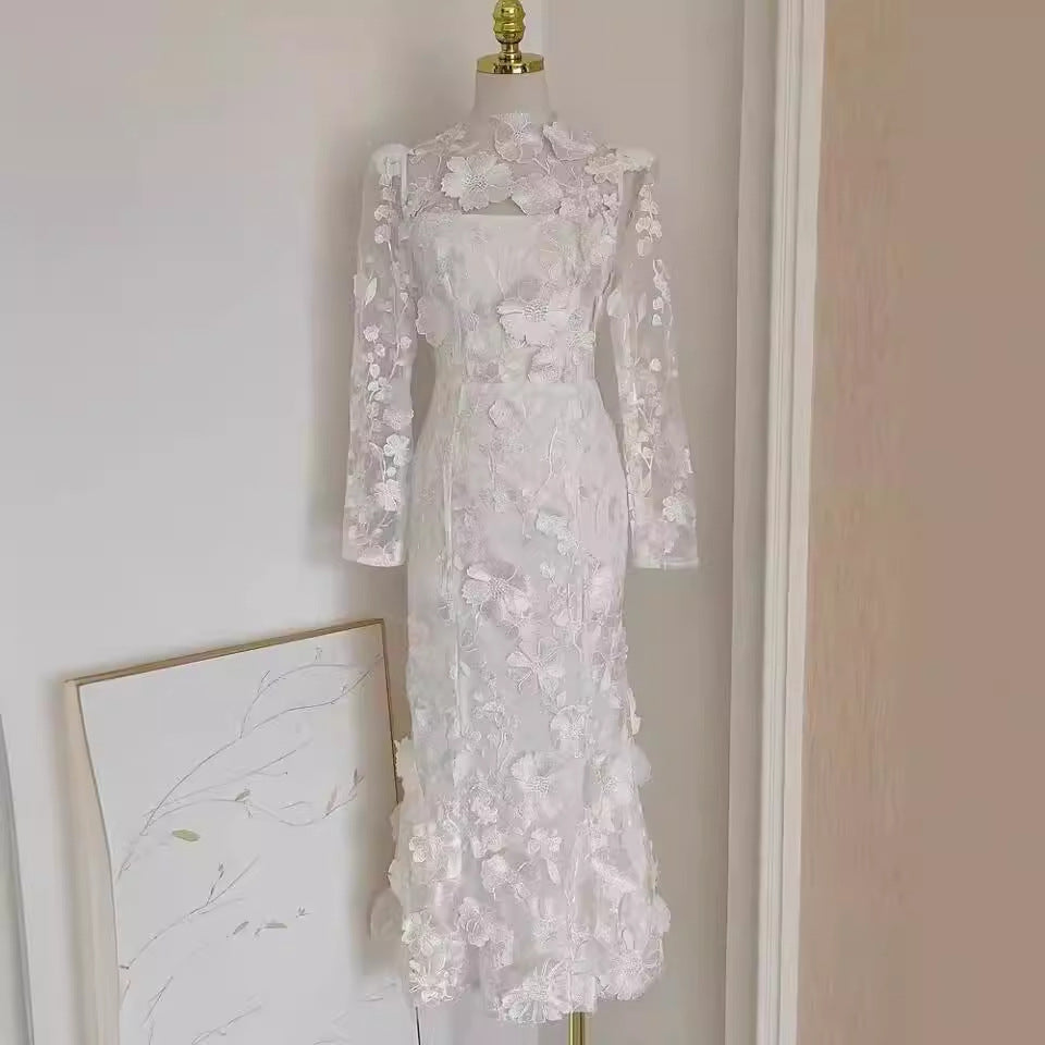 Robe Sirène à Motifs Floraux – Manches Longues