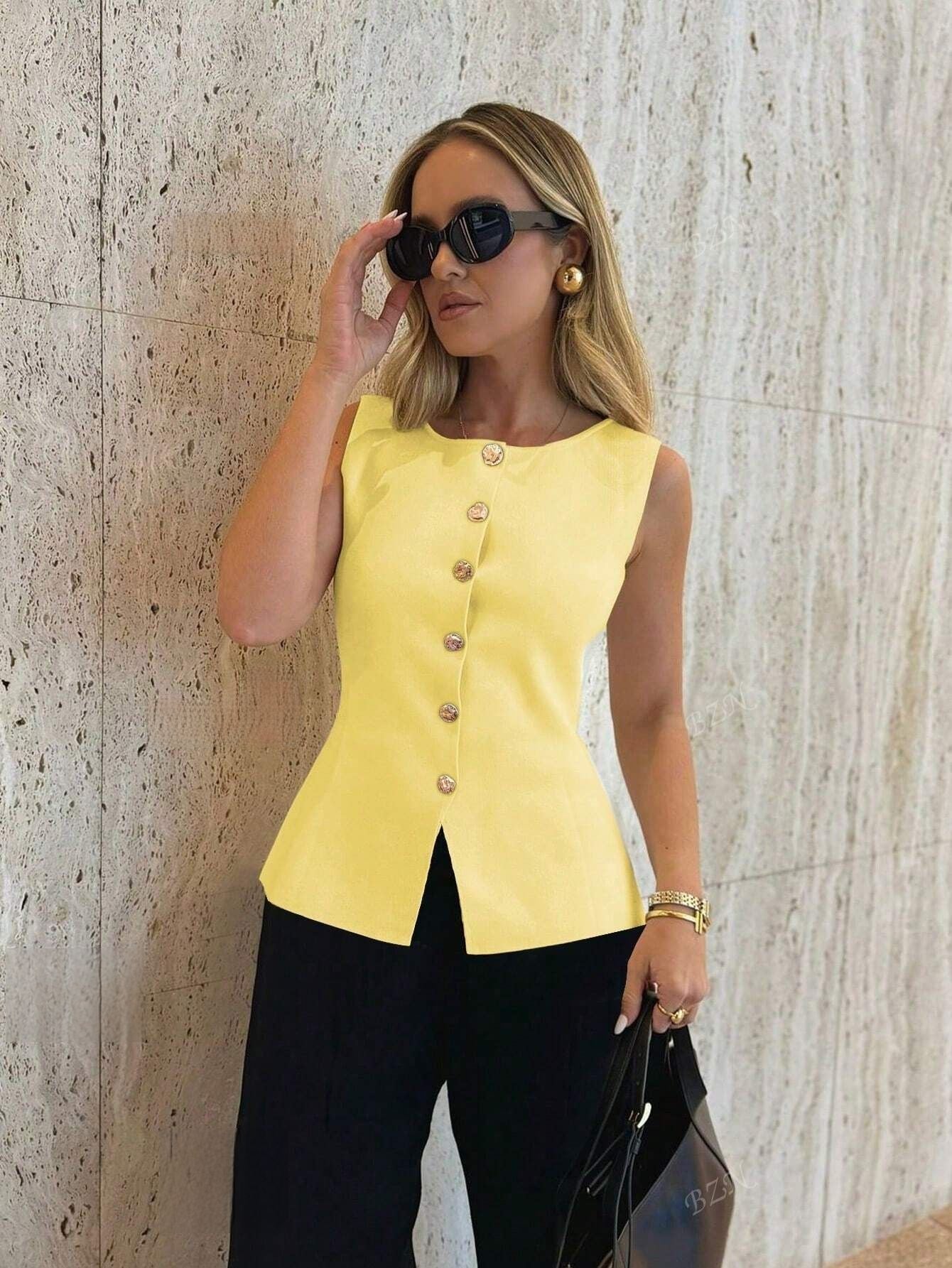 Cardigan Rétro Artistique à Boutons – Coupe Ajustée