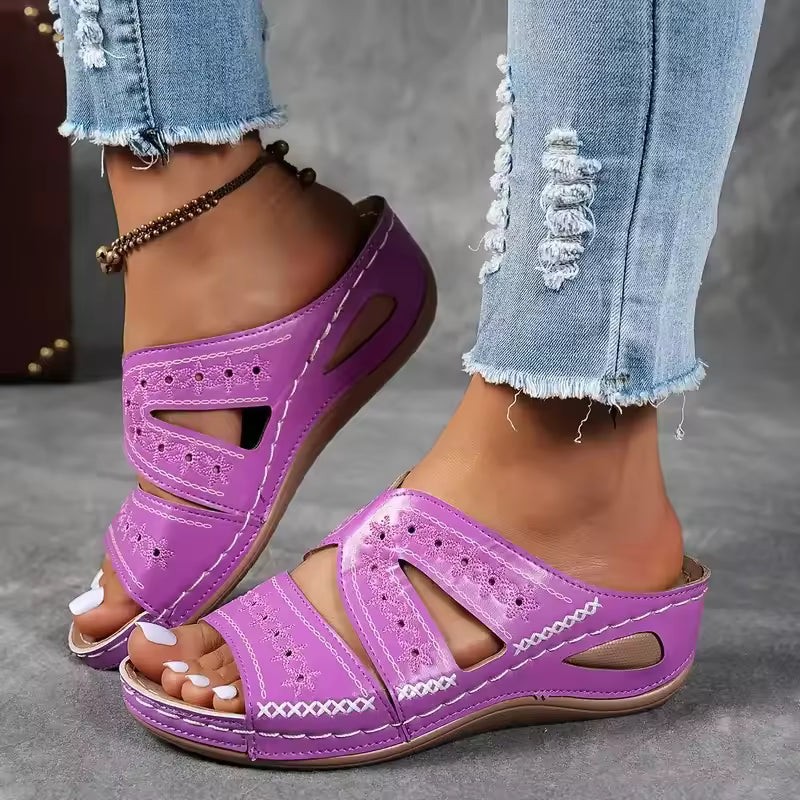 Sandales et Chaussons Brodés