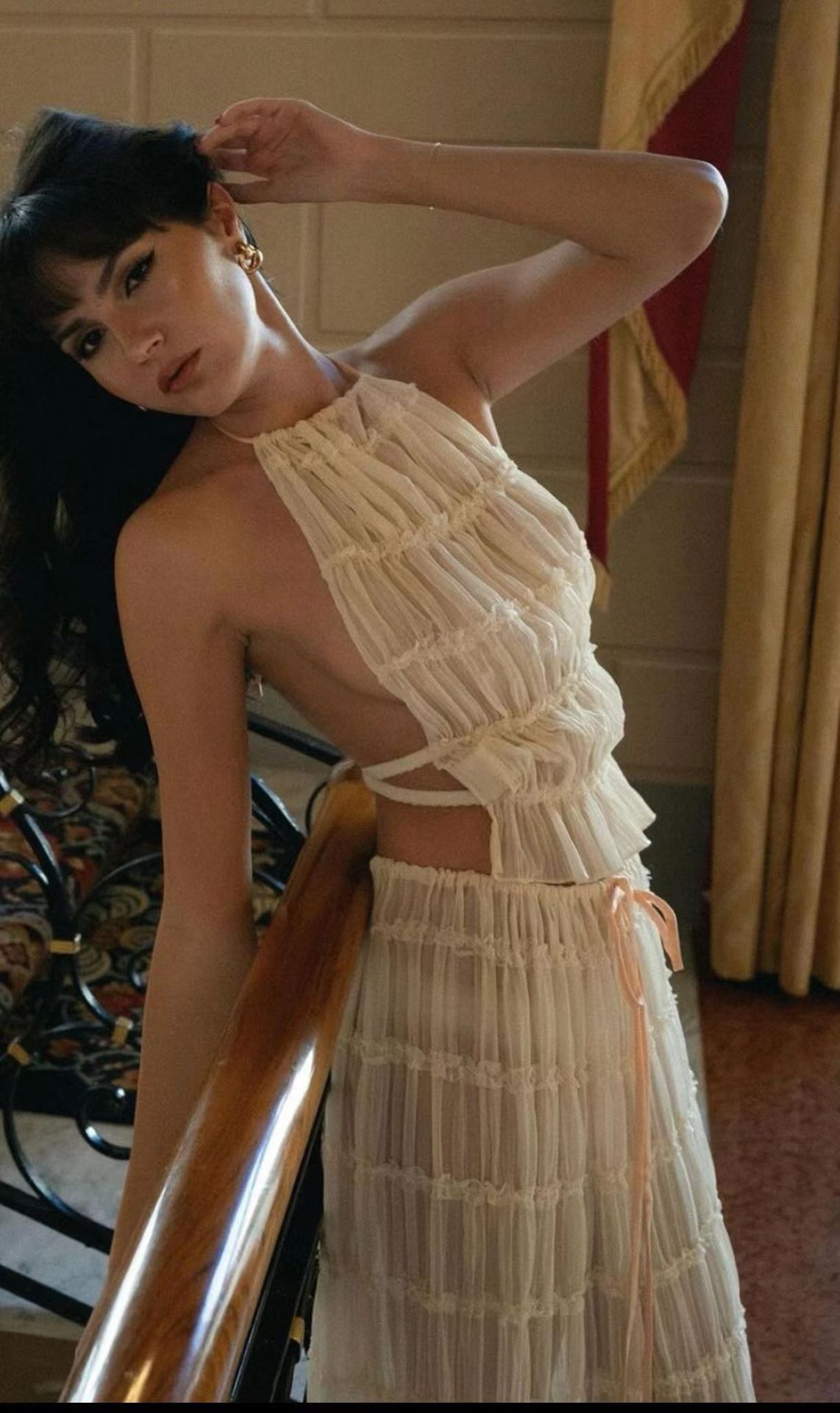 Jupe Longue Évasée – Taille Haute & Style Glamour