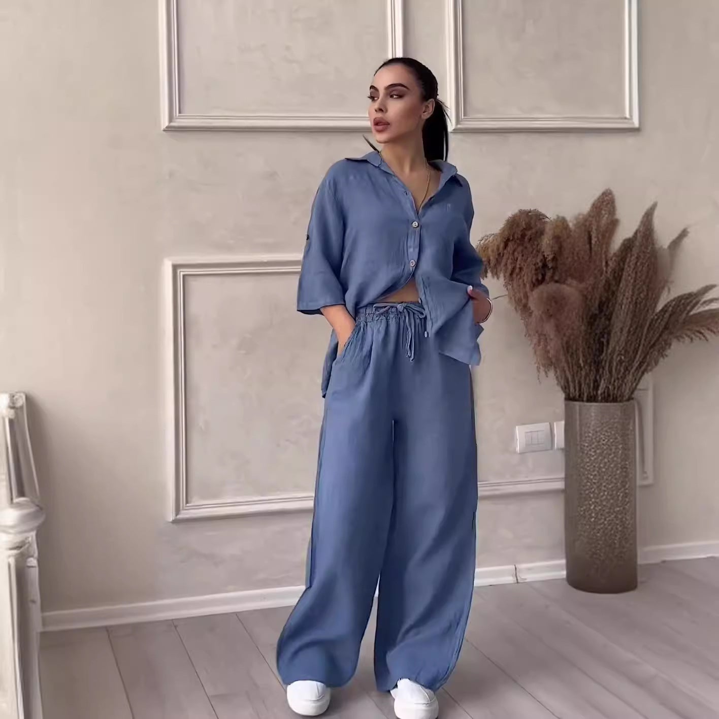 Ensemble Femme – Haut Lacé & Pantalon Assorti