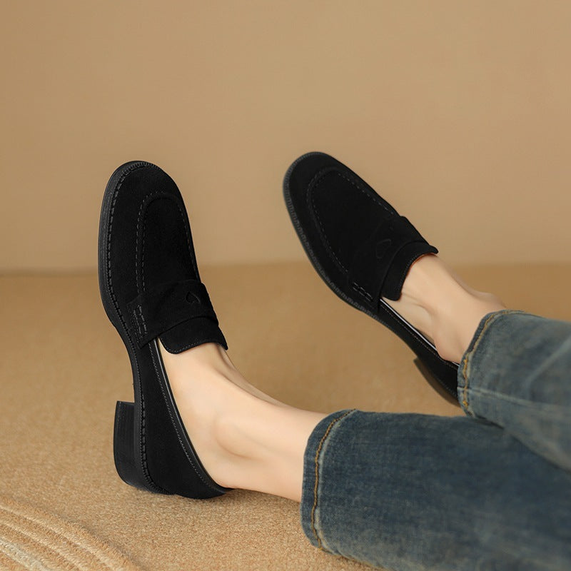 Bottines en Suédine – Talon Moyen & Élégance Intemporelle