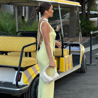 Robe de Plage Femme en Maille avec Fleurs Flottantes – Tendance et Élégante