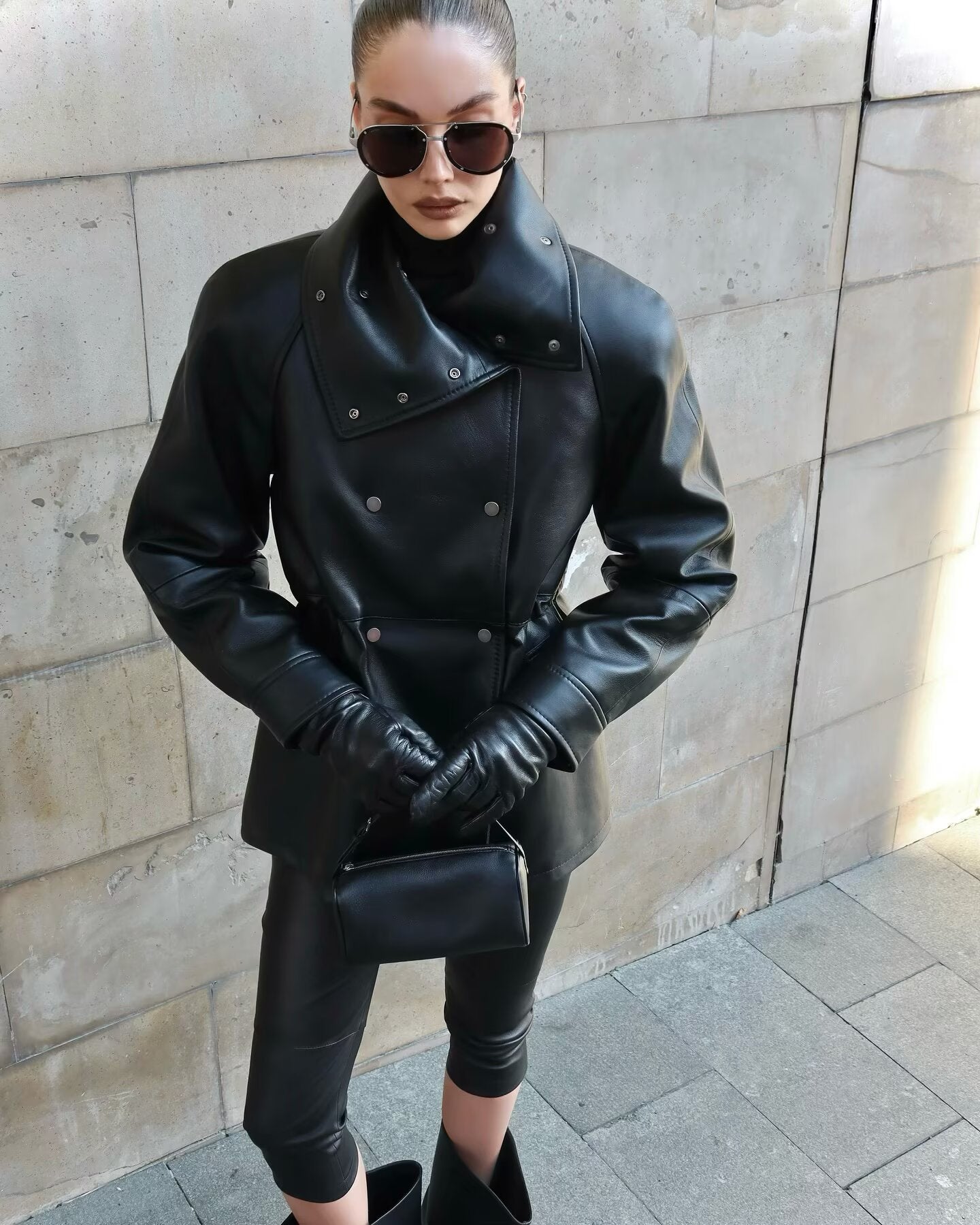 Noctéra – Veste en Similicuir Manches Lanternes