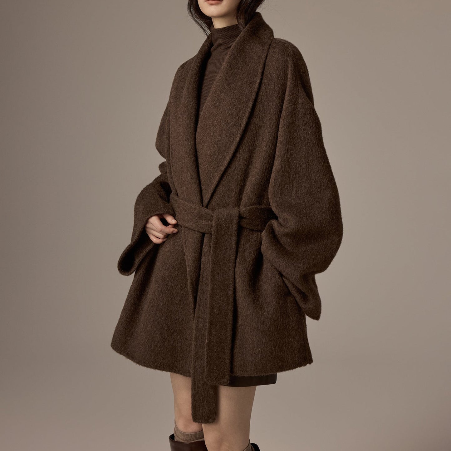 Éloria – Manteau Laine Élégance Urbaine