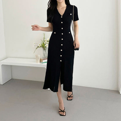 Robe mi-longue à col slim haut de gamme