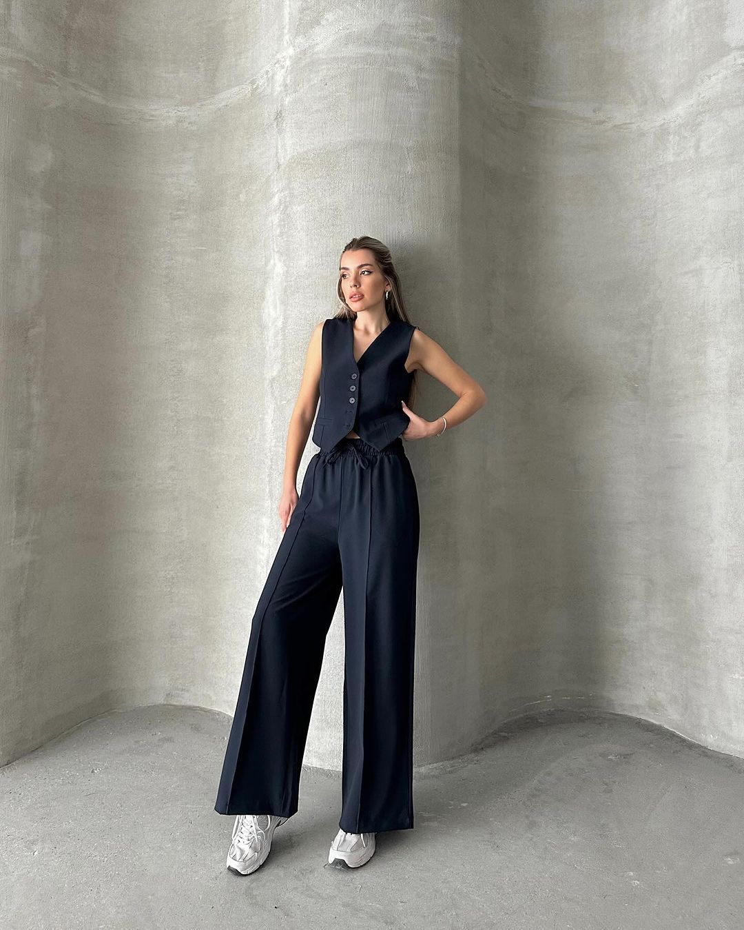 Ensemble Femme Élégant – Top & Pantalon