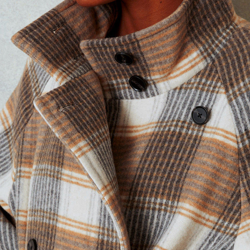 Manteau à carreaux de couleur contrastée
