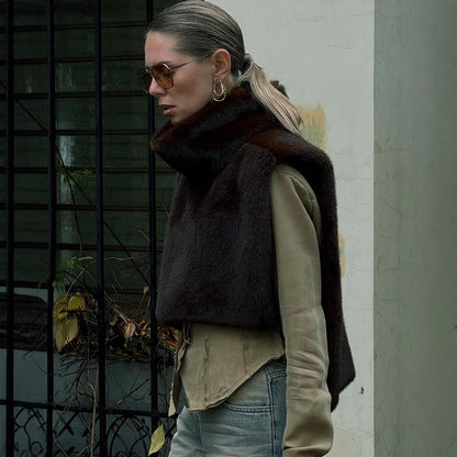 gilet sans manches à col roulé mi-long