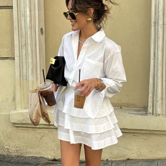 Ensemble Chemise Blanche  Jupe Courte – Style Élégant pour le Travail