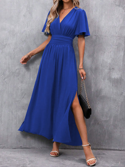 Robe Élégante à Jupe Évasée – Couleurs Unies & Coupe Classique
