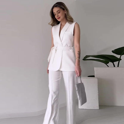Ensemble Femme Élégant – Veste & Jupe Style Tailleur Moderne.