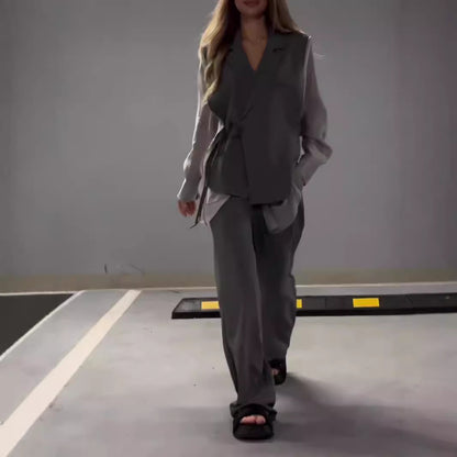 Ensemble Femme Sans Manches à Col en V – Élégant & Confortable