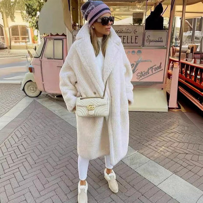 Manteau à Revers en Fausse Fourrure