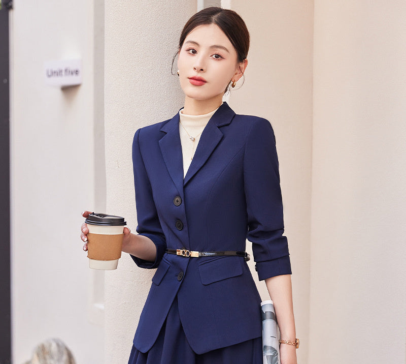 Ensemble Tailleur Moderne Femme – Veste Chic & Jupe Élégante