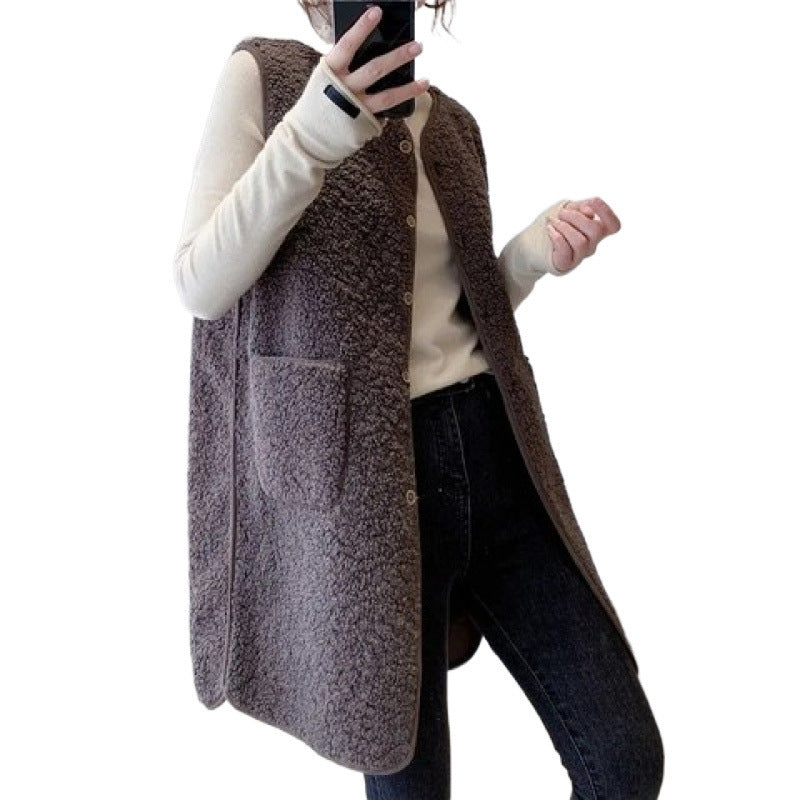 Gilet mi-long en laine d'agneau style fourrure