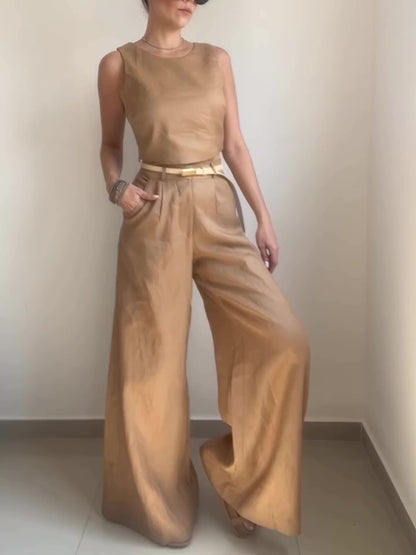 Ensemble gilet boutonné dans le dos et pantalon large